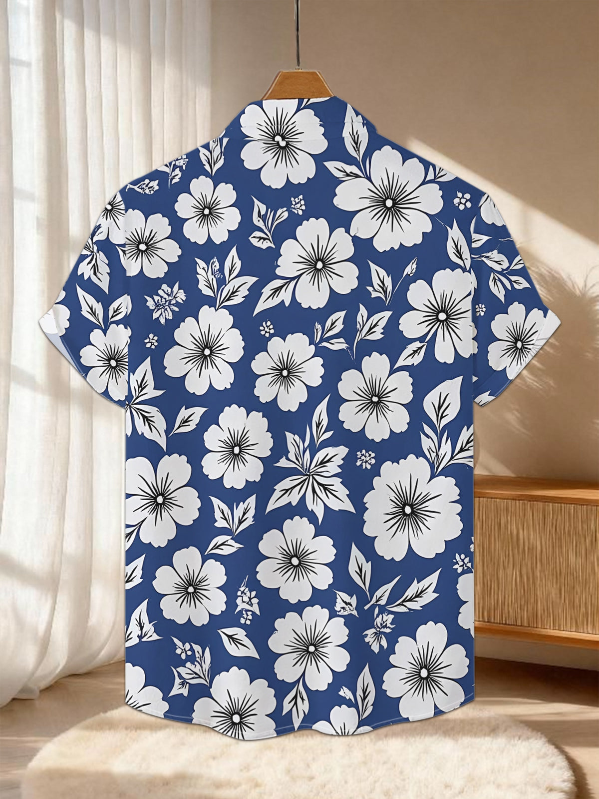 New Men'S Casual Short-Sleeve Shirt with a Blue Background And White Floral Patterns, Featuring a Dense And Uniform Layout, Suitable for Holiday Gatherings, Commuting, And Casual Wear. Made from Machine-Washable Polyester Fabric