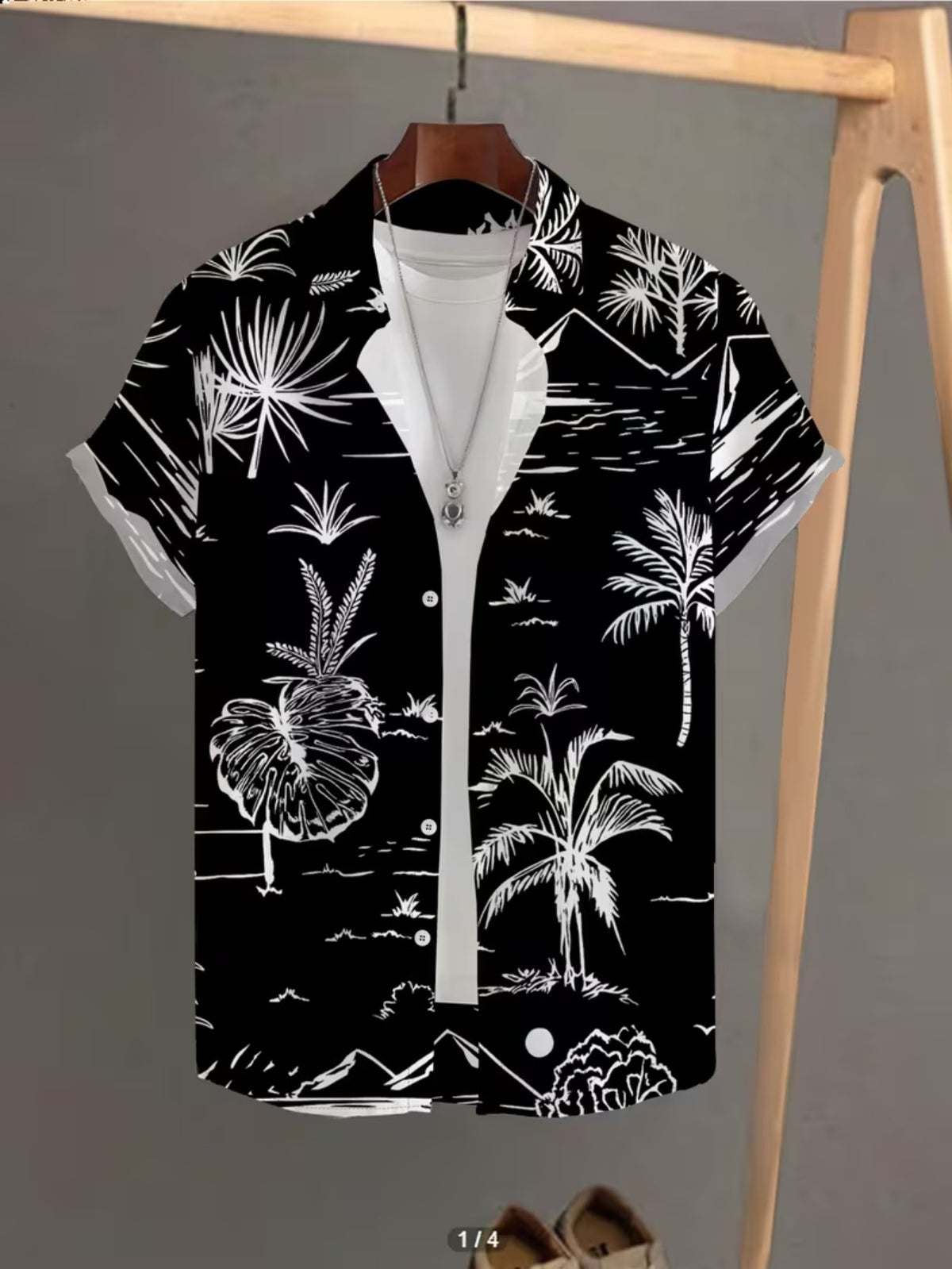 Hawaiian Tropical Beach View Print Men'S Casual Shirt with Button-Up Collar, Short Sleeve for Summer Vacation And Leisure