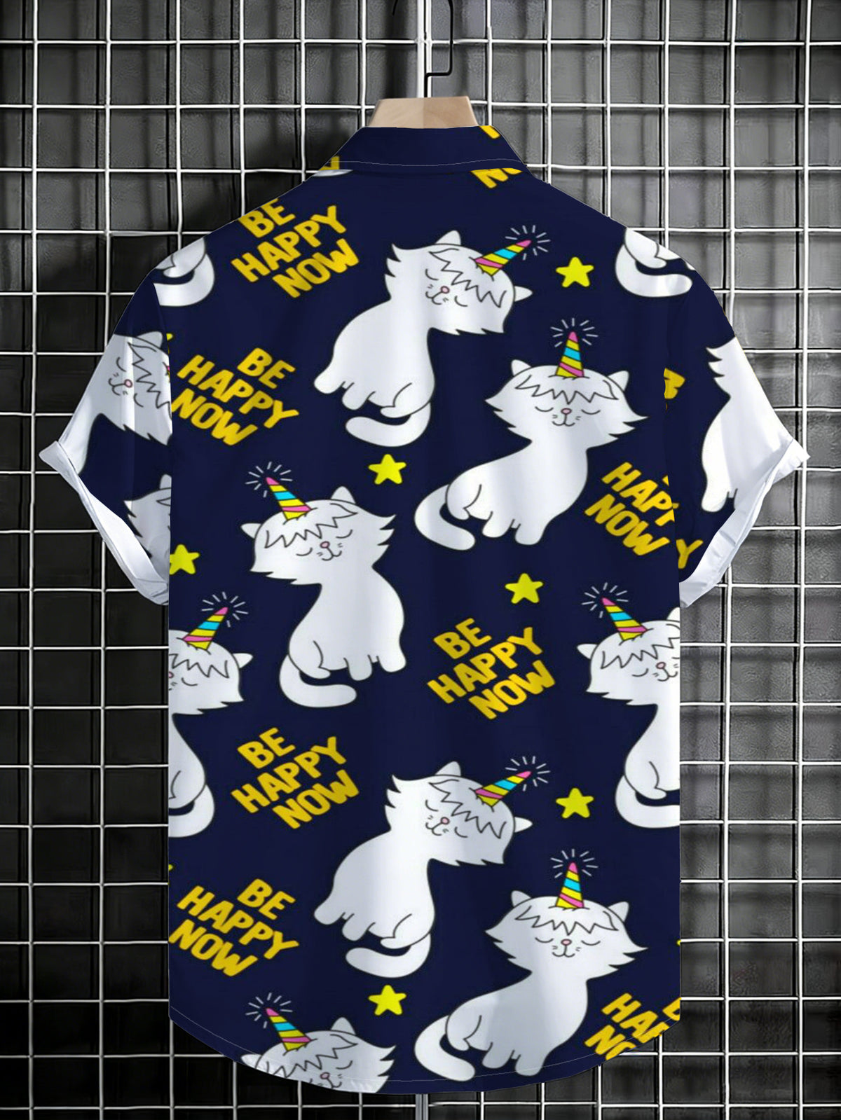 Men'S Casual Short-Sleeve Shirt, Deep Blue Background with Cute White Cat Wearing Colorful Unicorn Hat, Scattered Yellow Stars, Fashionable And Versatile for Beach Vacation
