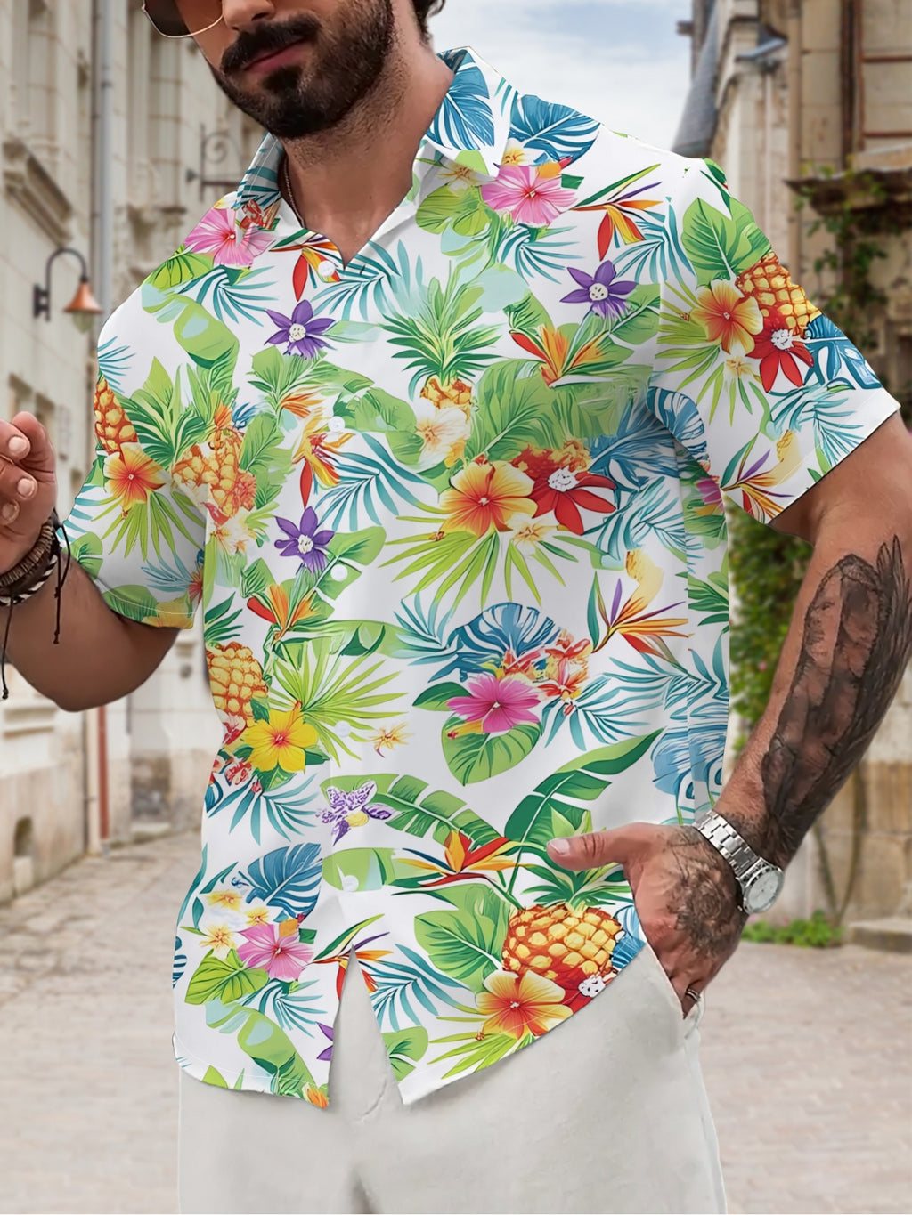 New Men's Casual Short-Sleeve Shirt with Tropical Flower, Fruit, and Leaf Clusters, Full of Vibrant Southeast Asian Style, Versatile for Holiday Parties and Commuting, Machine-Washable Fabric, Button-Up Printed Shirt