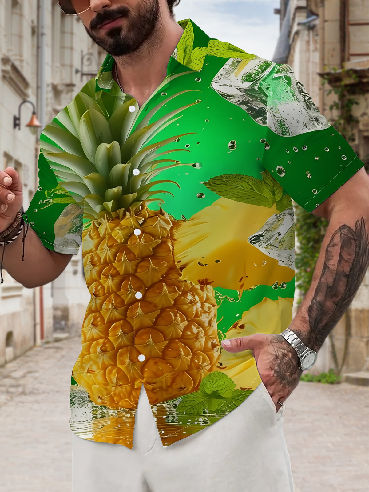New Men's Casual Short-Sleeve Shirt with Fresh Pineapple and Iced Mint Leaf Print, Featuring a Sparkling Bubble Design for a Refreshing Feel. A Versatile Top for Holiday Gatherings, Commuting, and Casual Wear. Made of Polyester Fiber and Machine