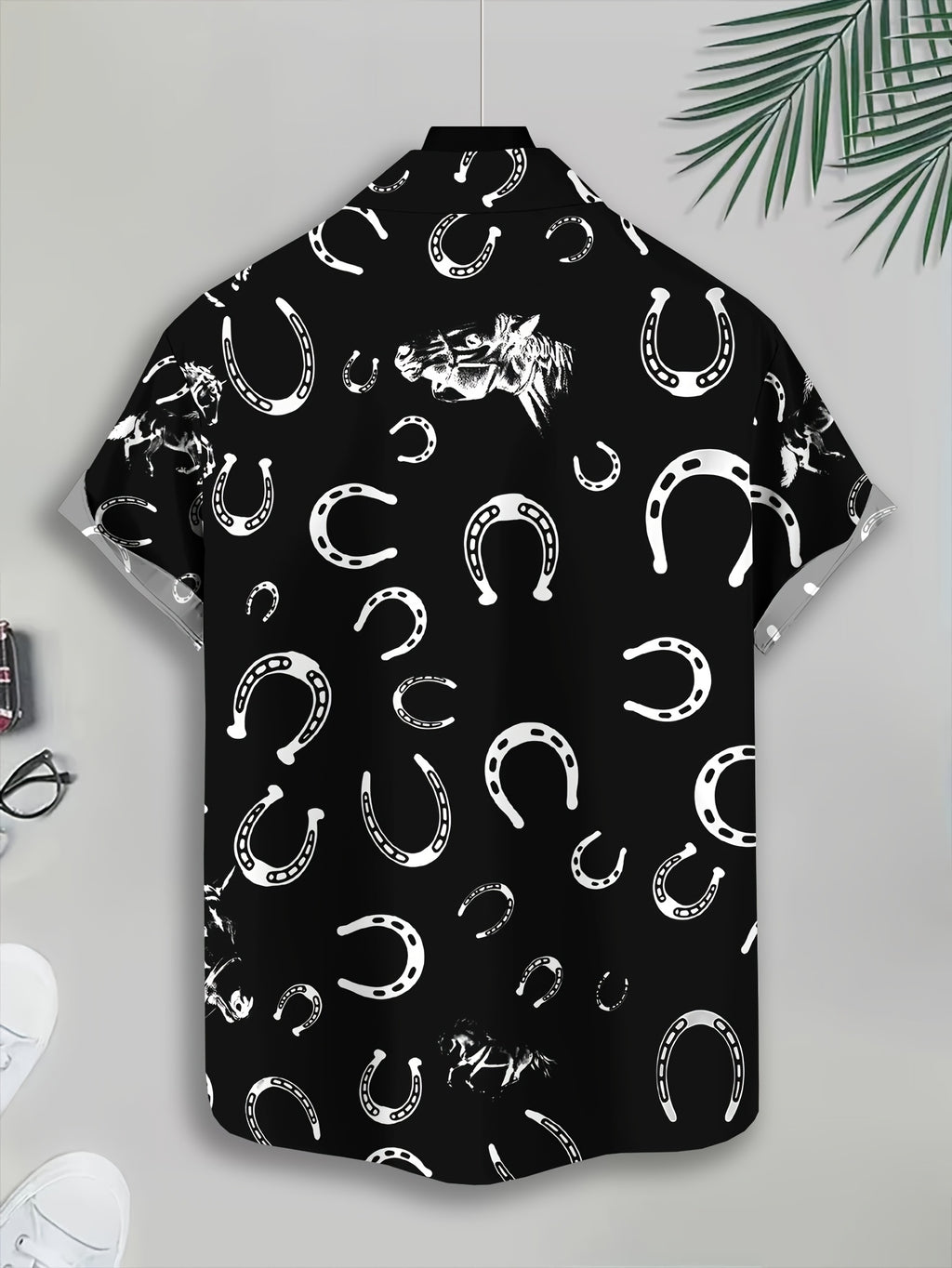 Casual Style Men'S Shirt with Horseshoe Print, Summer Bold And Fun Design