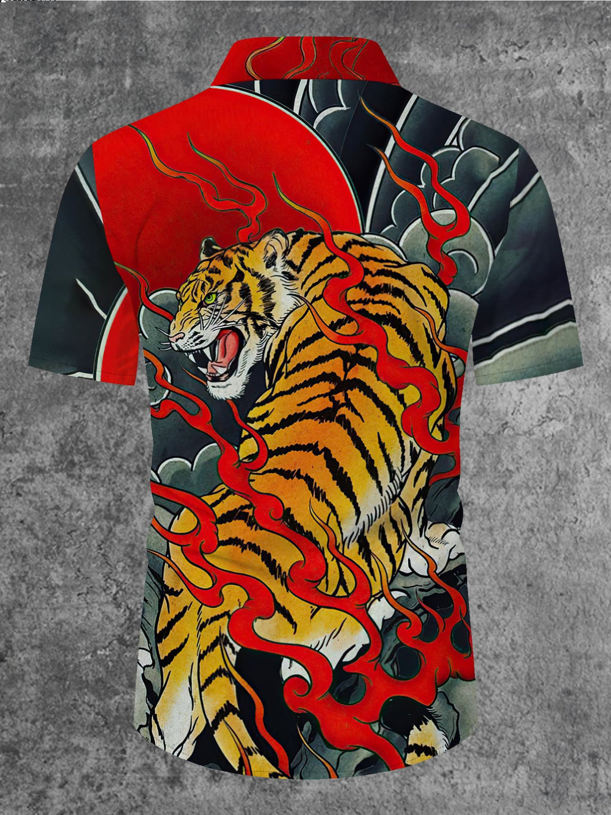 Men'S Short-Sleeve Shirt with a Tiger Print in a Chinese Style, Perfect for a Relaxed And Trendy Summer Look