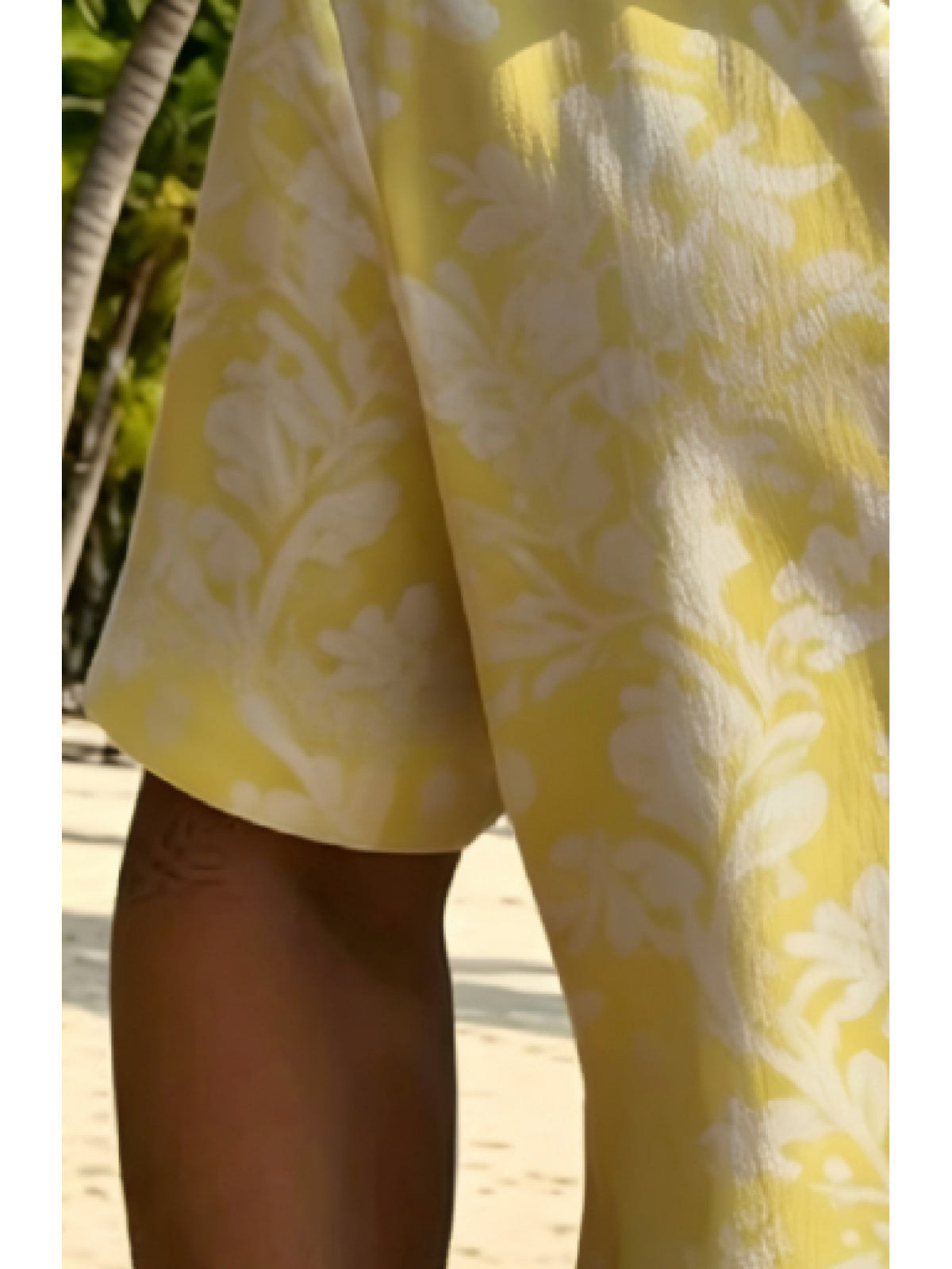Men's Shirt with Simple Floral Print, Short Sleeves and a Lapel Collar, Cool and Breathable, Suitable for Vacations, Daily Commutes, and Hawaiian Occasions, a Perfect Gift