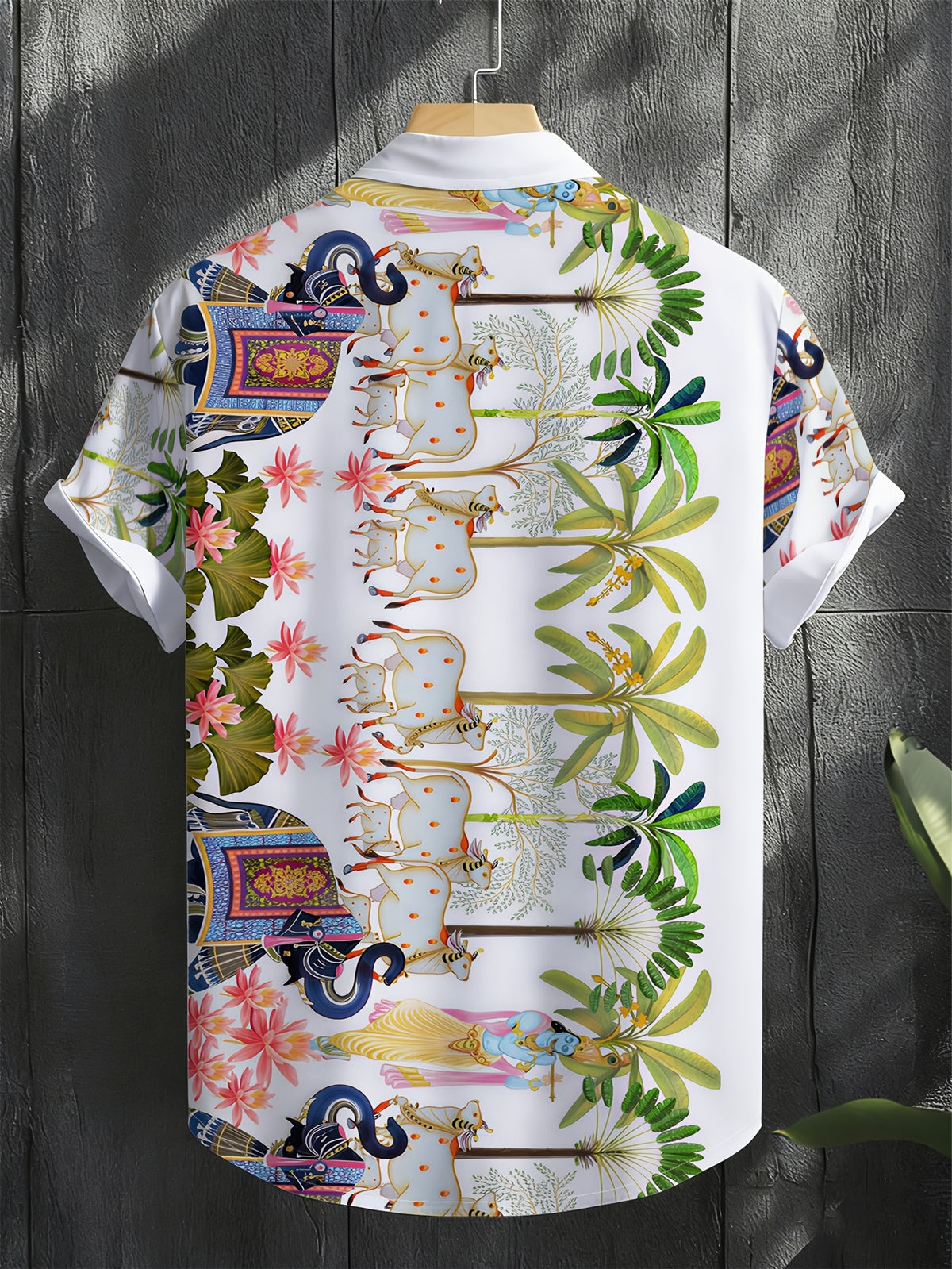 Men'S Casual Short Sleeve Shirt, Indian Style Wildlife Decor Print, Fashionable Versatile Beach Vacation Wear