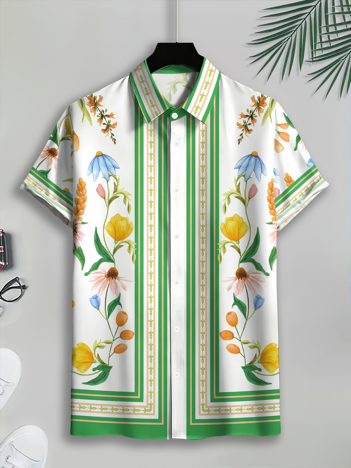 Tropical Style Men's Casual Shirt with White and Green Floral Prints, Summer Fresh Natural Plant Elements, Fashionable Casual Short-Sleeve Shirt