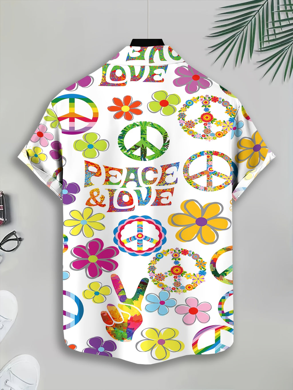 Hippie Style Men'S Casual Shirt, Print Peace And Love Floral Pattern, Summer Vibrant Colors And Retro Symbols