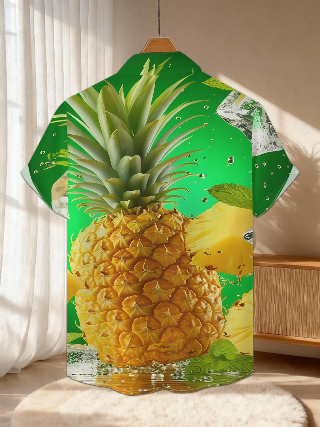New Men's Casual Short-Sleeve Shirt with Fresh Pineapple and Iced Mint Leaf Print, Featuring a Sparkling Bubble Design for a Refreshing Feel. A Versatile Top for Holiday Gatherings, Commuting, and Casual Wear. Made of Polyester Fiber and Machine