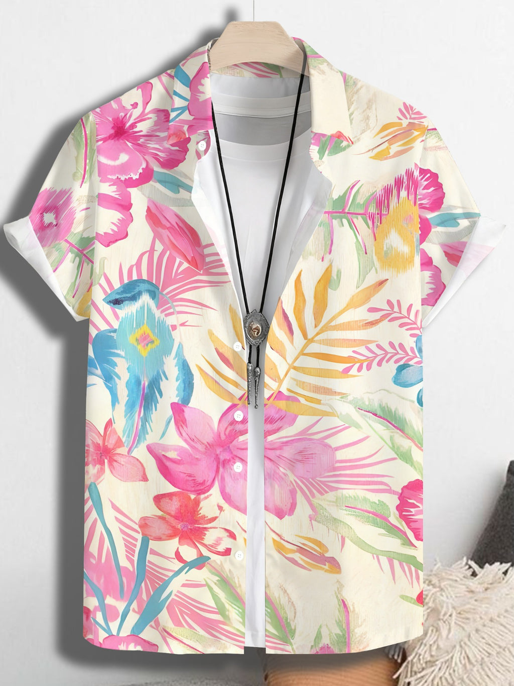 Hawaiian Tropical Paisley Print Men's Casual Shirt - Short Sleeve Button-Up Design, Ideal for Summer Outdoor and Casual Wear