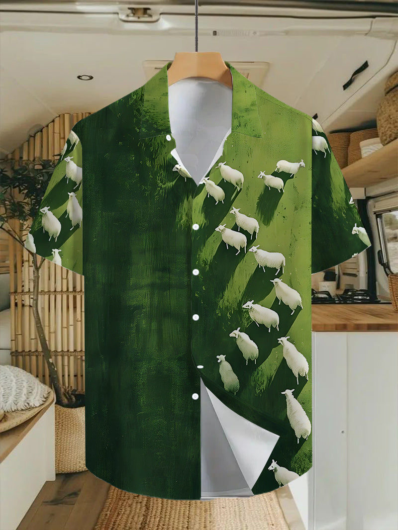 Men'S Casual Shirt with a Hawaiian Tropical Green Gradient Pattern - Short Sleeve Button Design, Suitable for Outdoor And Leisure Wear in Summer