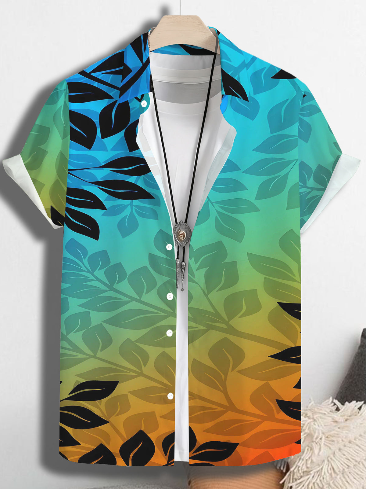 Men's Tropical Palm Leaf Print Short Sleeve Button- Shirt - Loose Fit Casual Summer Beachwear with Collar, Button Front Placket & Full-Body Blue Leaf Pattern - Lightweight for Hawaiian Vacation, Poolside Outfits, Casual Attire