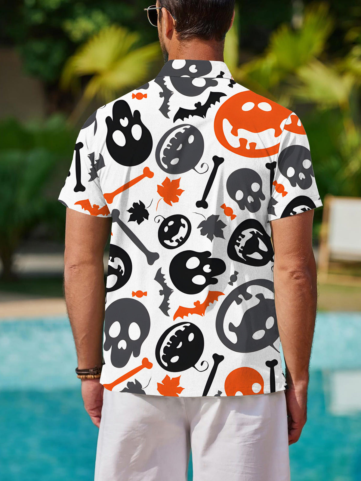 Men's Gothic Short-Sleeve Button-Up Shirt - Skull & Bat Print Collar, Structured Button-Front Top, Machine Washable Suitable for Summer Parties, Streetwear, Themed Events - Durable Casual Shirt for Year-Round Wear