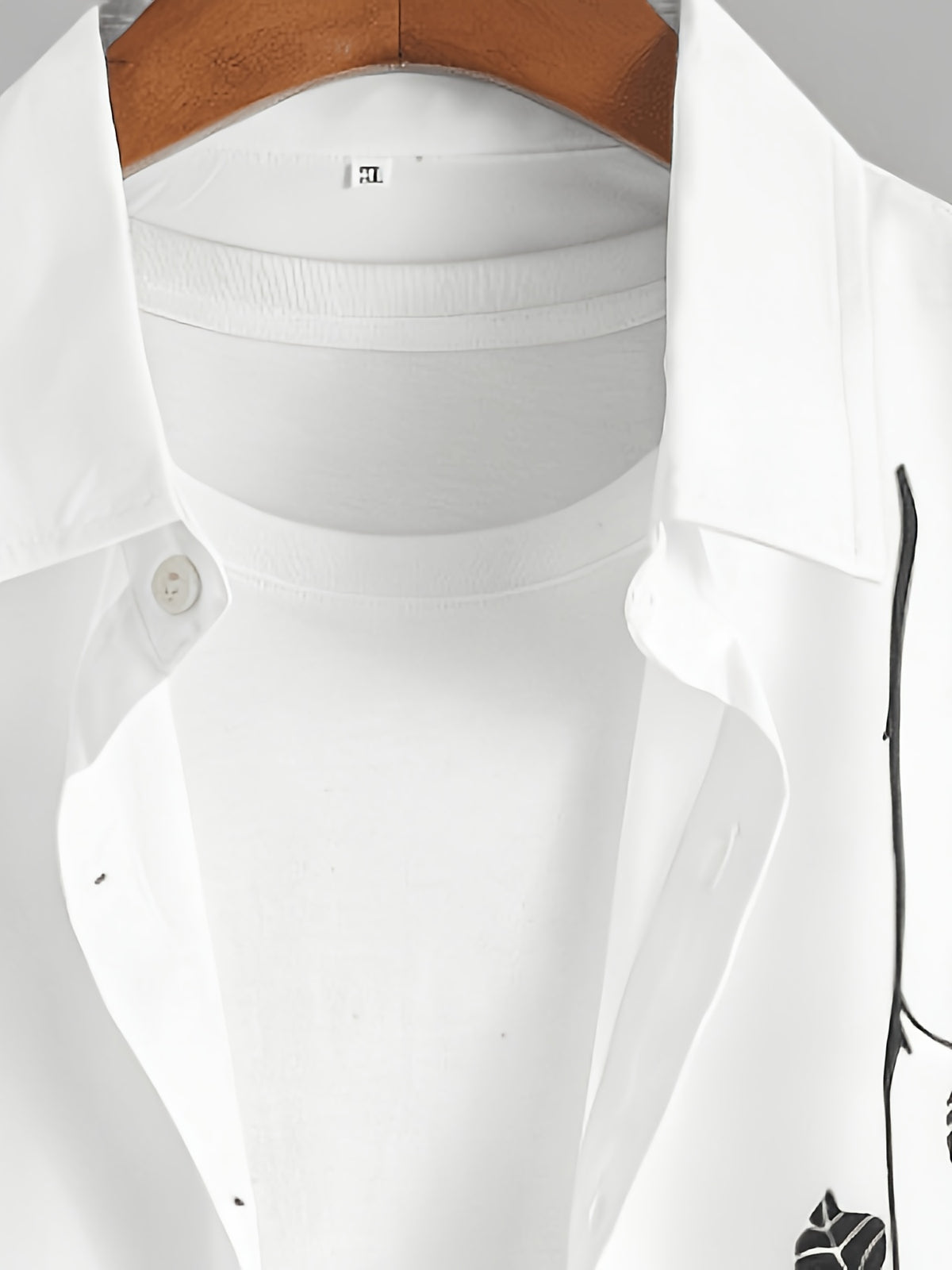 The New 2026 Rose Print Short-Sleeve Shirt Is The Perfect Gift for The Holidays