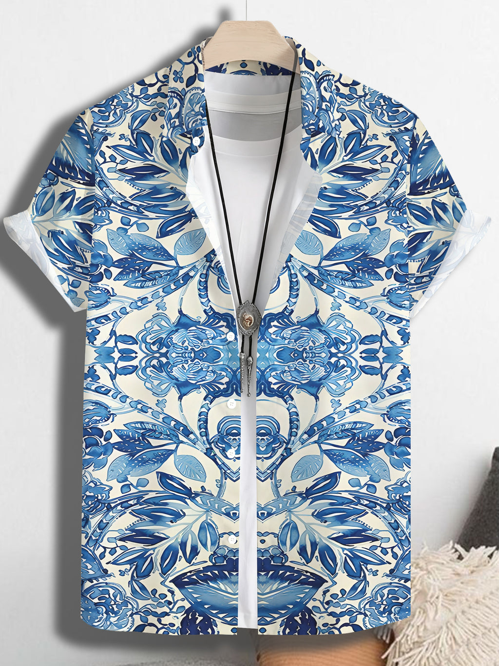 Hawaii Blue Leaves And Flower Print Men'S Casual Shirt - Short-Sleeved Button Design, Bright Colors, Summer Outdoor And Casual Wear, Machine Washable