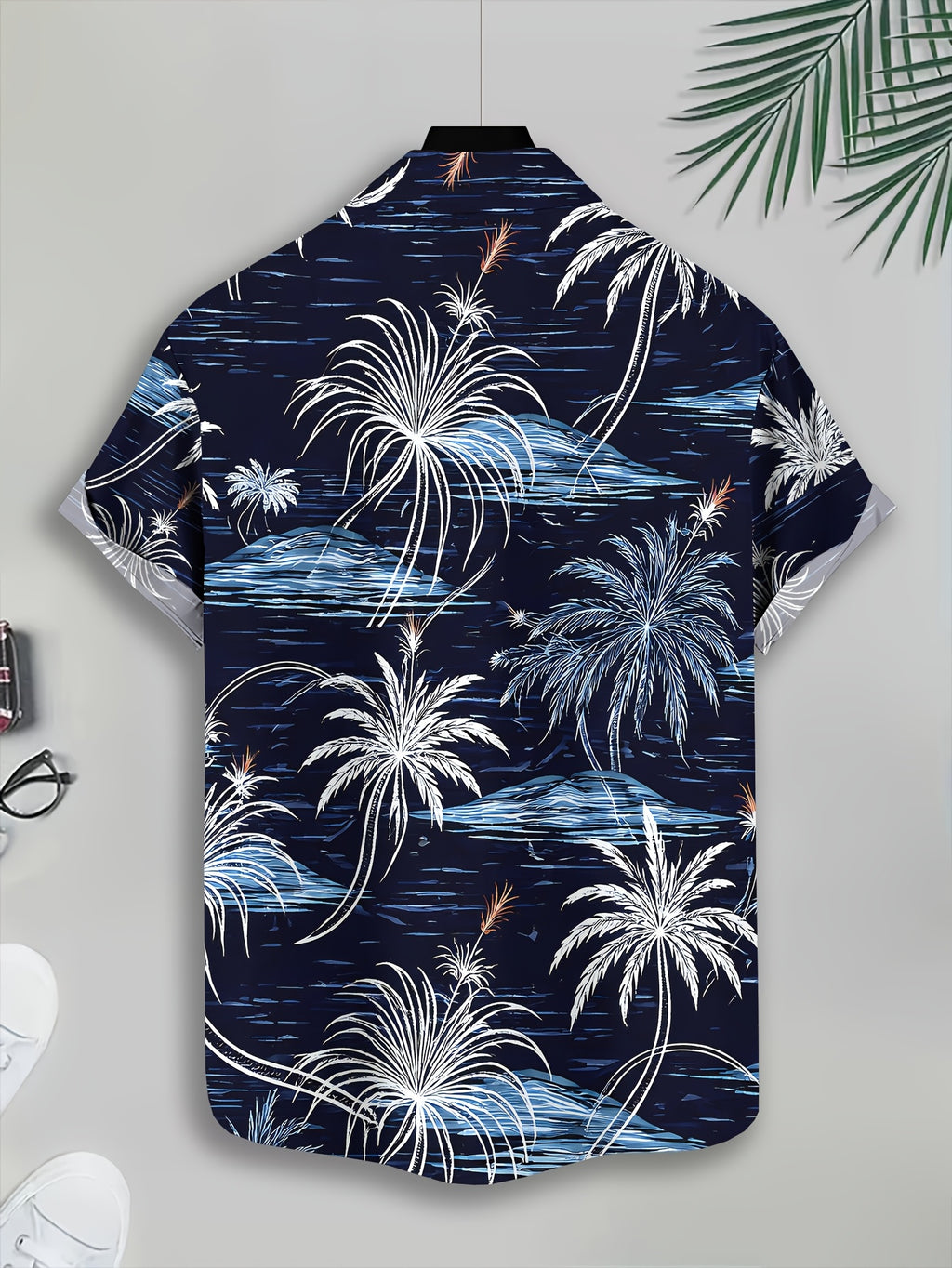 Tropical Paradise Men'S Casual Shirt, Printed Palm Trees And Ocean Waves Summer Vibrant Design