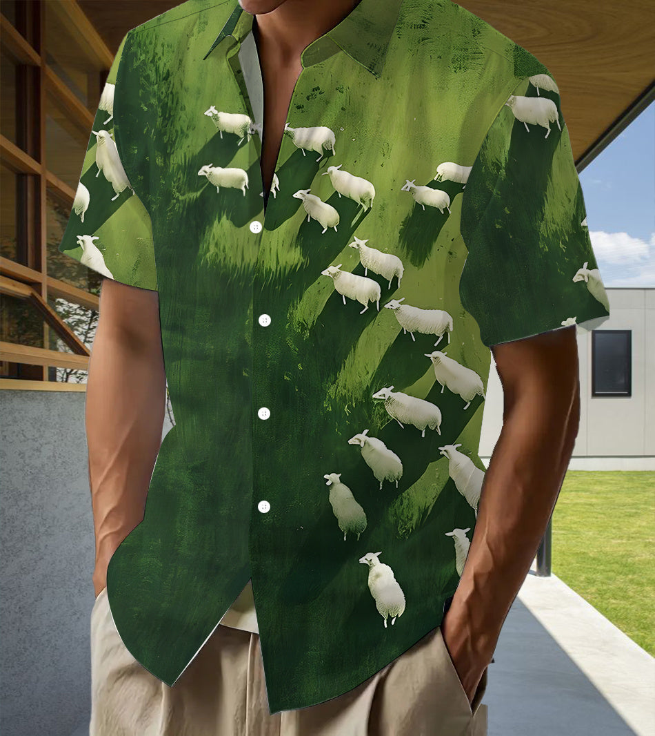 Men'S Casual Shirt with a Hawaiian Tropical Green Gradient Pattern - Short Sleeve Button Design, Suitable for Outdoor And Leisure Wear in Summer