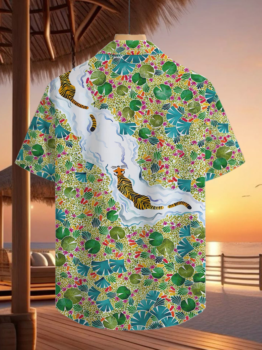 Men'S Casual Shirt Featuring a Trendy Tropical Plant And Tiger Design - Short-Sleeved with Button Details, Perfect for Summer Outdoor And Leisure Wear